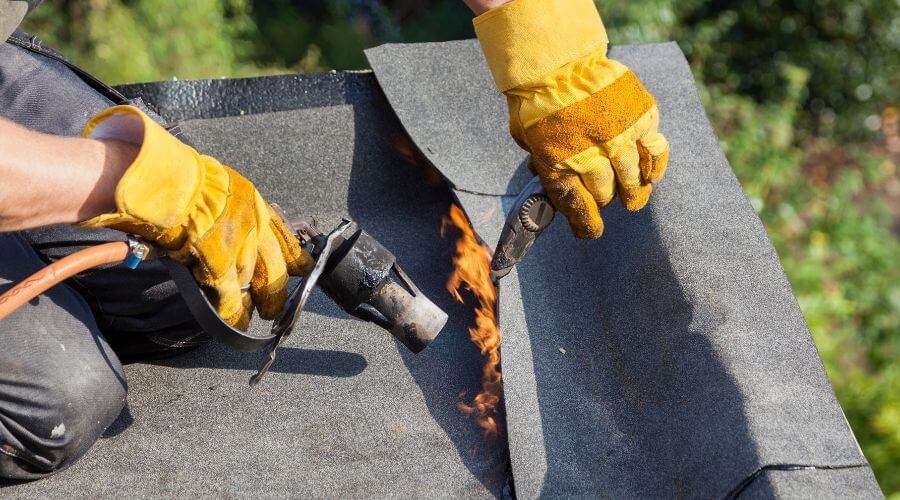 Expert top industrial roofings services in Guys, TN